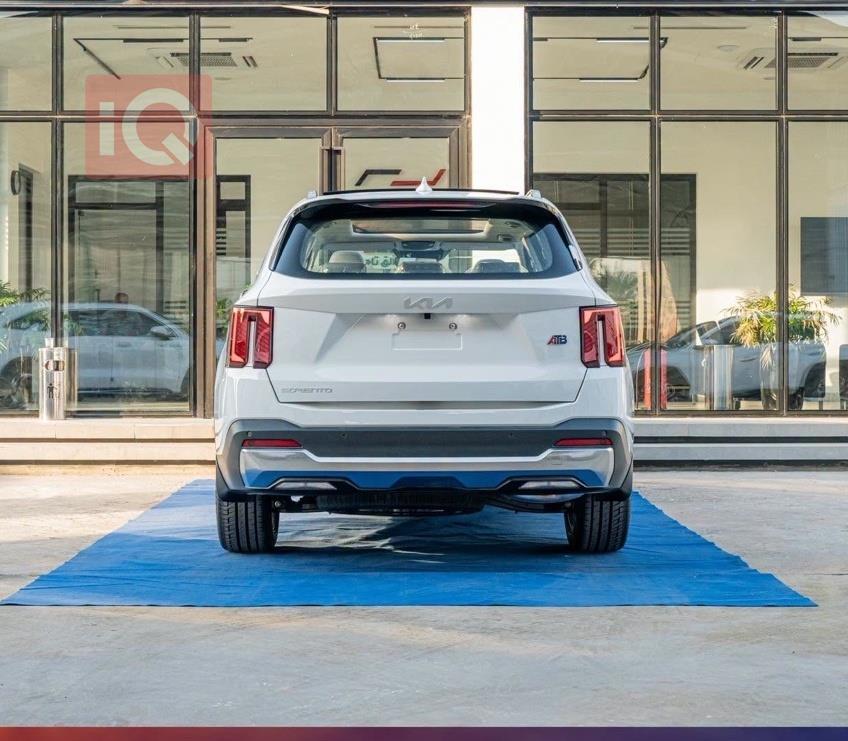 https://cdn.iqcars.io9a59e491-bf60-45a1-8eaa-e6e5b7e3a23f_1.jpg